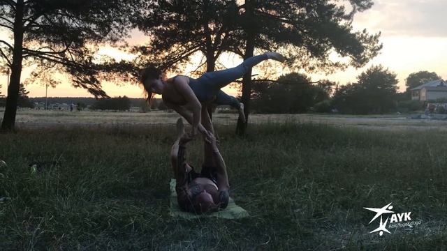Новый подброс) (Акройога-Acroyoga) смотреть онлайн