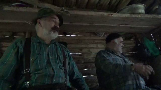 Как лучше ловить сетями в июне на озере #2.mp4