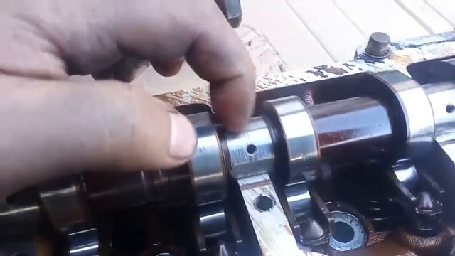 Головка блока цилиндров (ГБЦ) Renault Megane 2 Scenic 2 Laguna 2 1.4 1.6 бензин 7700600552F смотреть онлайн