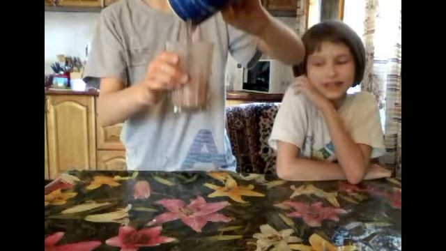 DIY Сделай своими руками . Вкусный лимонный сок смотреть онлайн