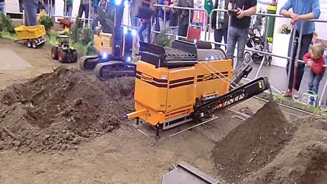 Volvo Ec 290 Nlc bestückt Doppstadt Trommelsiebanlage SM 620 Profi смотреть онлайн