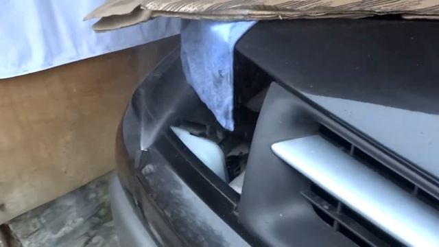 Работа веерных форсунок омывателя стекла от ВАЗ на фарах Renault Megane II смотреть онлайн