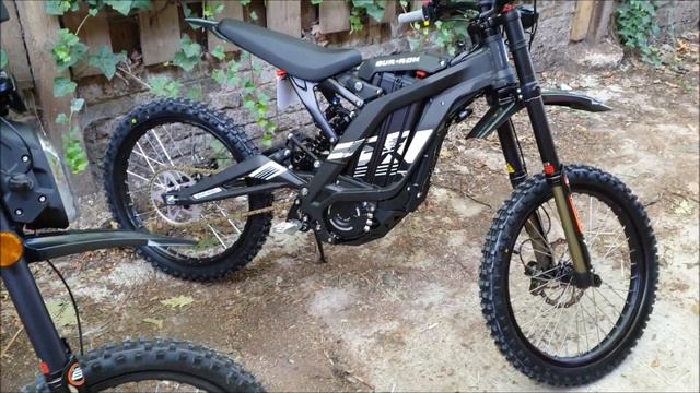 Sur-Ron SurRon LBX LightBee 6KW E-dirt Bike & Road-legal SidebySide Static Review : Green-Mopeds.co
