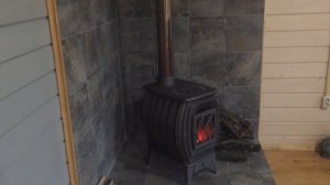 Монтаж печи Бахта, с дымоходом по улице