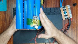 Стартерный аккумулятор LiFePO4, 12В, 60Ач, ячейки 33140, в автомобильном корпусе