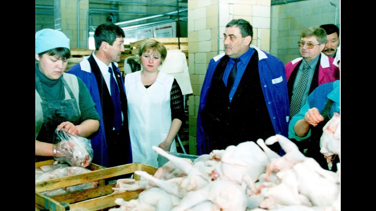 Президент Якутии В. Штыров. Итоги первого года работы. 2003 г смотреть онлайн