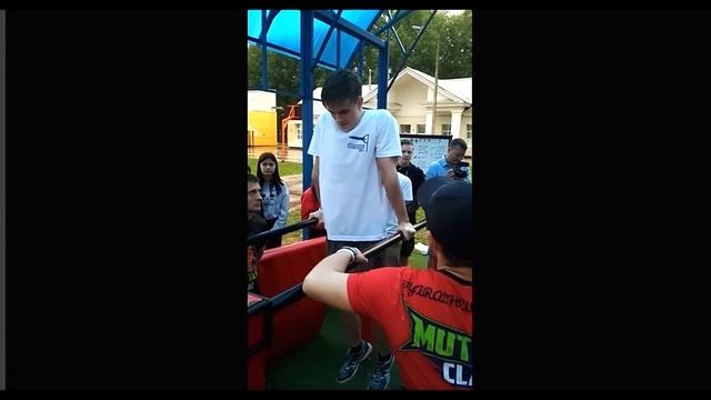 Я сделал это!!! 100 ОТЖИМАНИЙ НА БРУСЬЯХ г.Глазов Атомный Воркаут