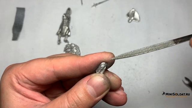 Поэтапная сборка оловянной фигурки с комментариями смотреть онлайн