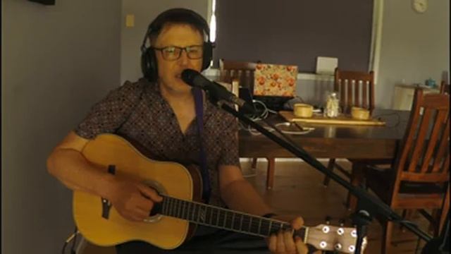 Zoom Q8 Line Input Test No Q8 Mike. I'm using a Senhieser vocal mike, acoustic Eko guitar. смотреть онлайн