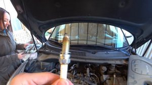 Замена свечей зажигания на Kia Soul | 2019 | Женская версия