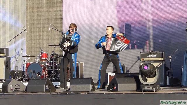 Дуэт баянистов "Мастер-класс" - "Для тебя, любимая" смотреть онлайн