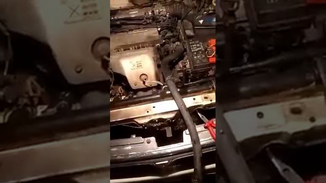 Промывка системы охлаждения насосом на Toyota vista sv33 3s fe смотреть онлайн