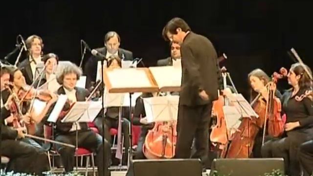 Salzburger Kammerphilharmonie - W A Mozart- Eine kleine Nachtmusik(Allegro) смотреть онлайн