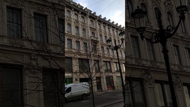 Шикарный дом на Малой Конюшеной с видом на Казанский Собор.Санкт Петербург. смотреть онлайн