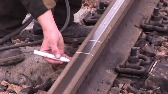 Укладка и обслуживание бесстыкового пути (бархатный путь) - учебное видео смотреть онлайн