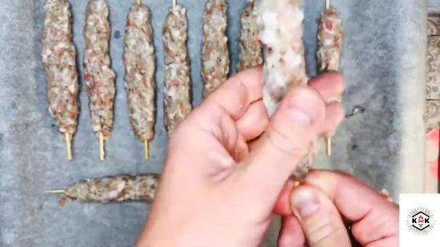 Люля-кебаб в духовке. С картошкой по деревенски! смотреть онлайн