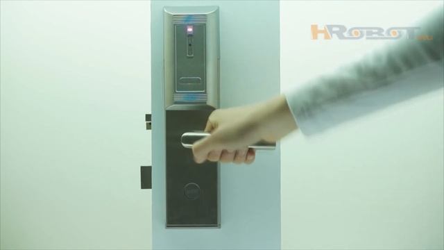 Видео обзор электронного дверного замка для гостиницы Хьюне 930SS-3D смотреть онлайн