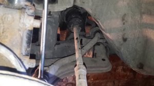 Замена стоек и втулок стабилизатора Opel vectra B