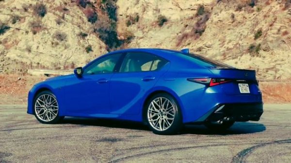 Обзор Lexus IS 500 F Sport Performance 2022 года