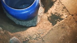 2 Избавляюсь от воды в подвале гаража.