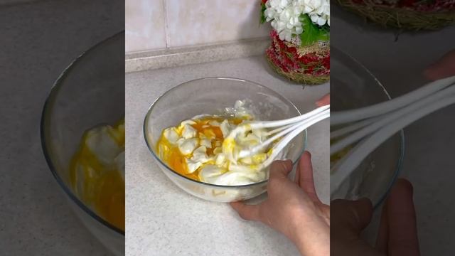 Сметанный пирог. Сметанник. Қазақша рецепт #сметанник #сметанныйпирог #пироги #пирог смотреть онлайн