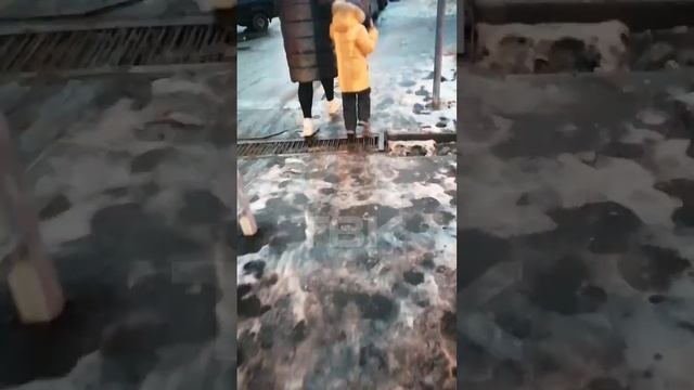 Каток на дорогах Красноярска смотреть онлайн