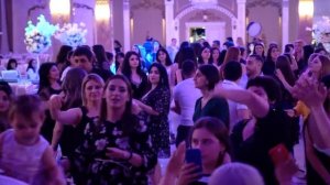 АРТУР САРКИСЯН - РЯДОМ СО МНОЙ