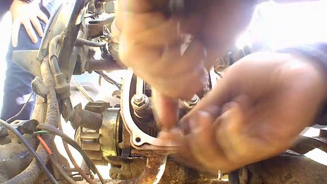 Регулировка клапанов на китайском скутере 150 см3 смотреть онлайн