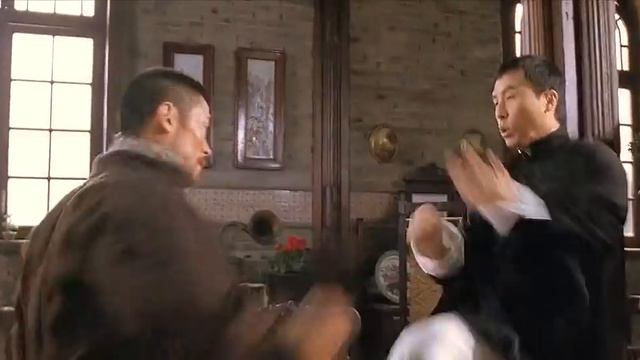 Бой Ип мана с мастером Северного кулака - (Ип Ман / 2008) смотреть онлайн