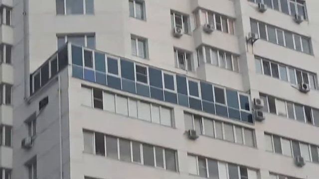 В Самаре повесили плакаты на домах... смотреть онлайн