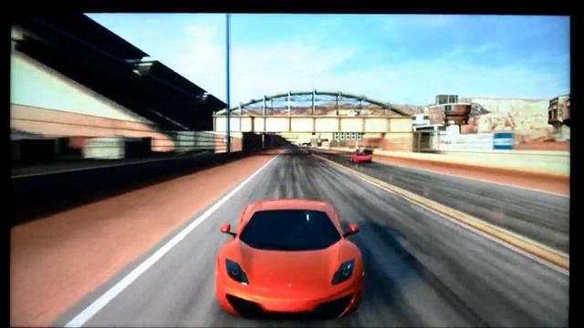 ULTIMATE DRAG BATTLE - FERRARI 458 ITALIA vs MCLAREN MP4-12C- FM3 смотреть онлайн