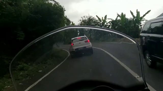 Bali Bikehouse: Let's get away with Benelli смотреть онлайн