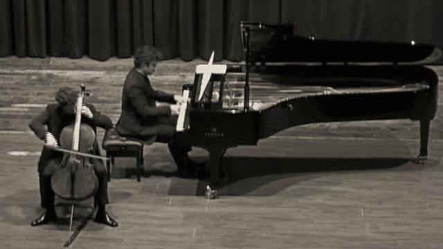 Myaskovsky: Cello Sonata nº1, op.12. Trino Zurita, cello. Antonio Simón, piano. смотреть онлайн