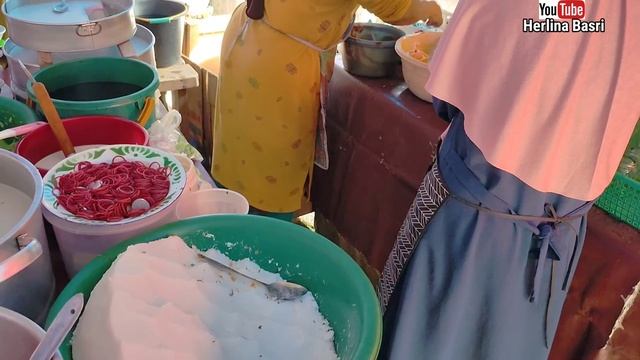 BERBURU KULINER MINANG YANG LEZAT DI PASAR TRADISIONAL BALAI TONGAH LINTAU SUMATERA BARAT смотреть онлайн