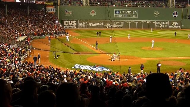 World Series Game 6 Sweet Caroline смотреть онлайн