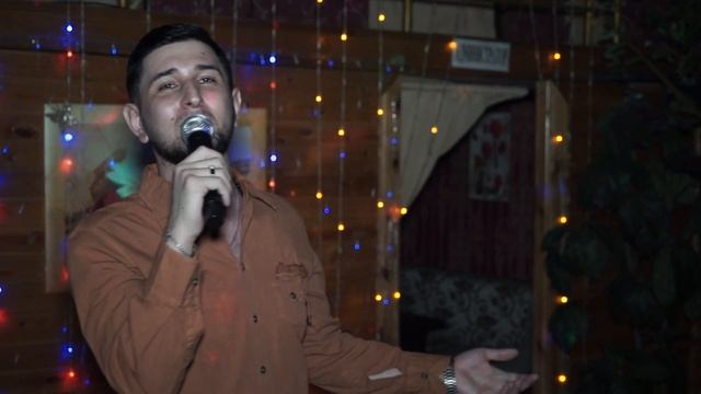 Песни и танцы в ресторане в Махачкале. Как это было на самом деле смотреть онлайн