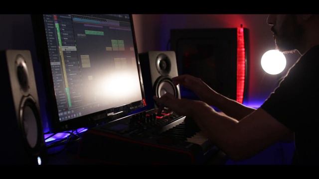 L'amour Toujours (I Fly With You) - Gigi D'agostino (Remix - Cover) Novation Impulse Performance смотреть онлайн