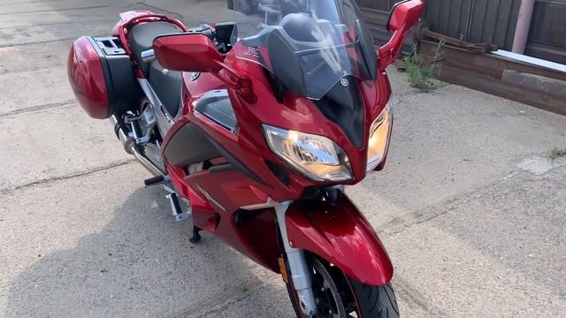 Yamaha FJR 1300 A смотреть онлайн