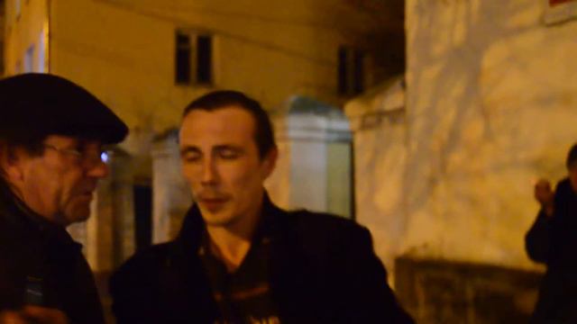 Не проходите мимо упавших людей [Объединение добровольцев "Человек для Человека"] смотреть онлайн