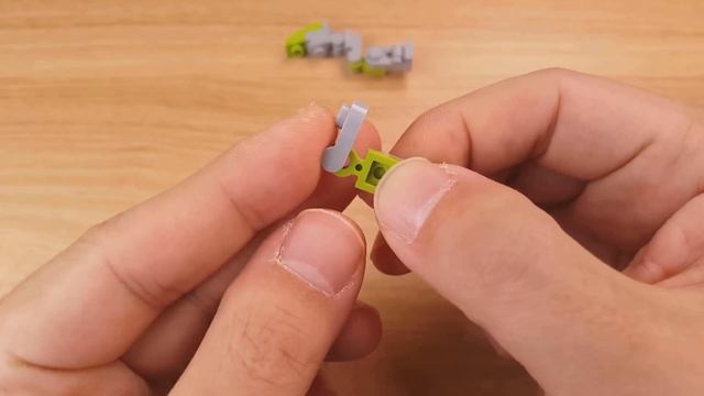 How to build mini LEGO mantis type transformer robot - Mantisbot (similar to Buzzclaw and Manterror смотреть онлайн