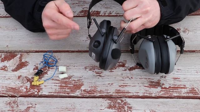 Ear Protection: Stuff That Works смотреть онлайн