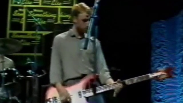 Joy Division - She's Lost Control смотреть онлайн