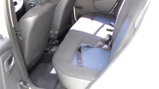 Renault Sandero Authentique 1.0 16v (Flex) 4p - 2010 смотреть онлайн