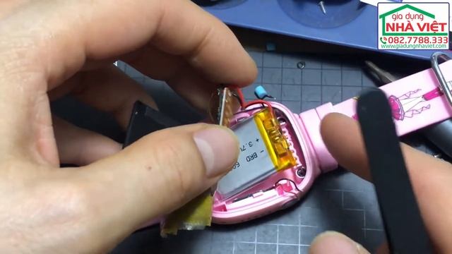 Hướng dẫn tự thay pin đồng hồ định vị Wonlex Gw400x df31g смотреть онлайн