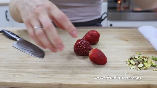 Меренговый Рулет / Meringue Roulade