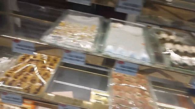 Aao aaj Aapko Arya Samaj Market Uttam Nagar Ki Sair Karate hain | Kali Ghata | Tuesday Market | смотреть онлайн