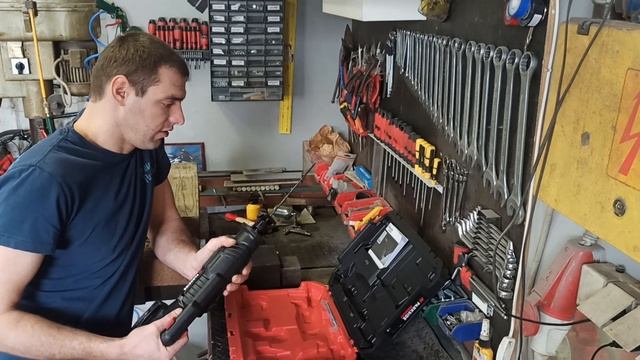 Parkside Performance Sabre Saw PSSAP 20-Li C3 смотреть онлайн