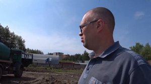 Чистка ассенизаторской бочки  Ассенизатор работает как илосос. Обзор коммунальной спецтехники.