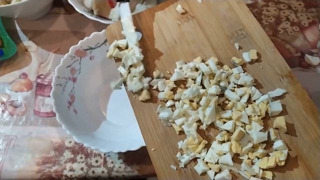 Очень вкусный праздничный салат «Нептун»! смотреть онлайн