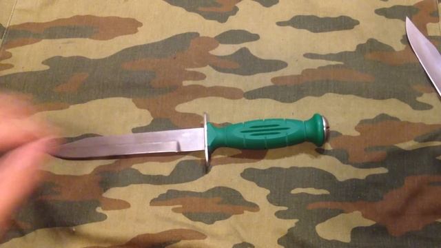 Ножи НР-43 "Вишня" от компаний "Русский булат" и "Златоустовская оружейная фабрика". Сравнение. смотреть онлайн
